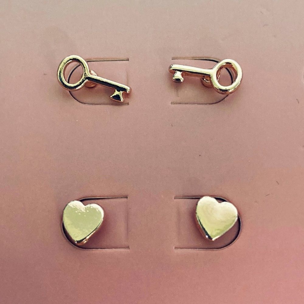 Heart & Key Gold Stud Earrings 2-Pair Set